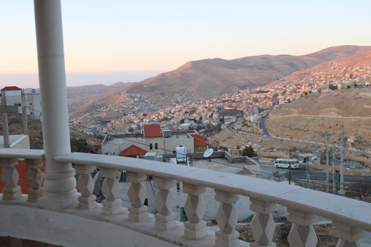 Hotel Panoramic View Wadi Musa Exterior foto